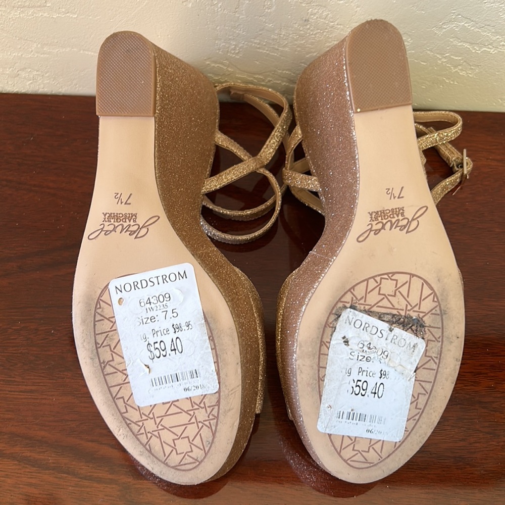 Badgley Mischka gold glitter wedges, size 7.5, EUC - Picture 6 of 9